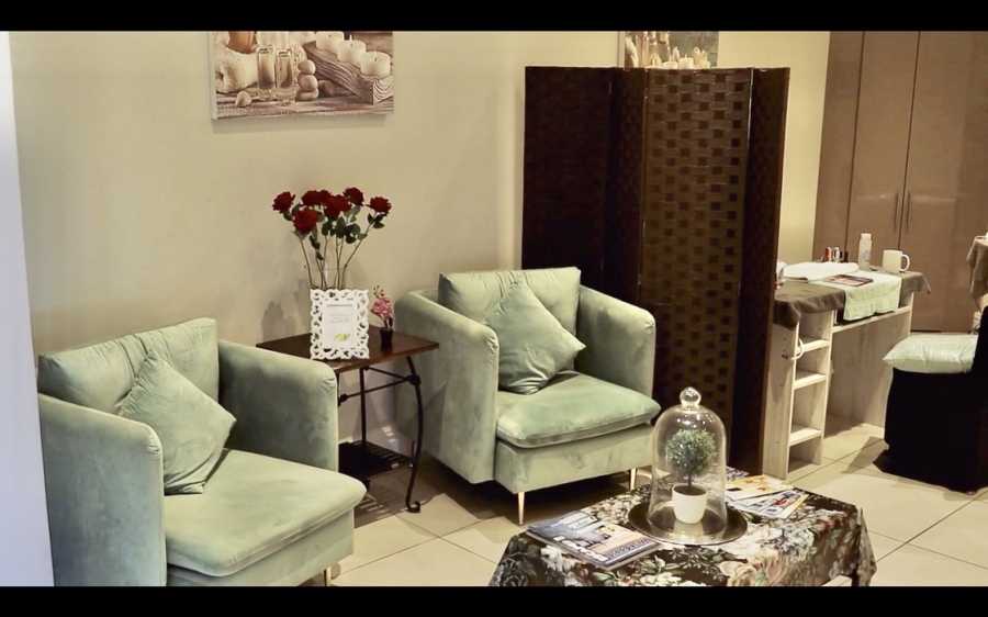 Commercial Property for Sale in Long Acres Country Estate Western Cape